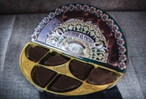 Foto de Abanicos Al Cacao lata de chocolate con forma de abanico