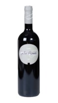 San Roman red wine bottle photo