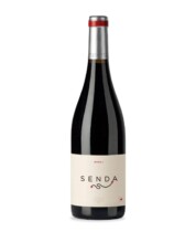 Senda Bobal red wine bottle photo