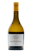 Botella de vino blanco Pazo De Barrantes foto